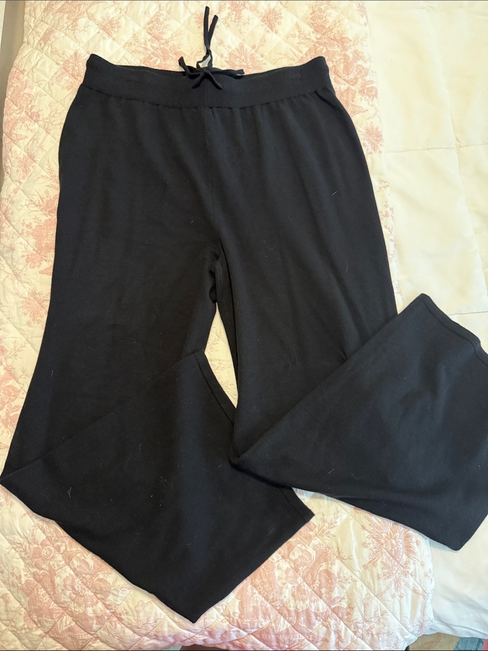 Terra & Sky Black Wide-Leg Knit Drawstring Pants